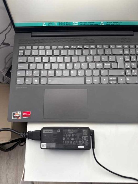 Laptop Lenovo IdeaPad 5 15ARE05, Ryzen 5 4500u ,8GB RAM, Ssd