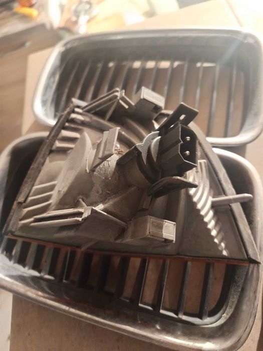 Бмв е 36,бъбреци и мигачи