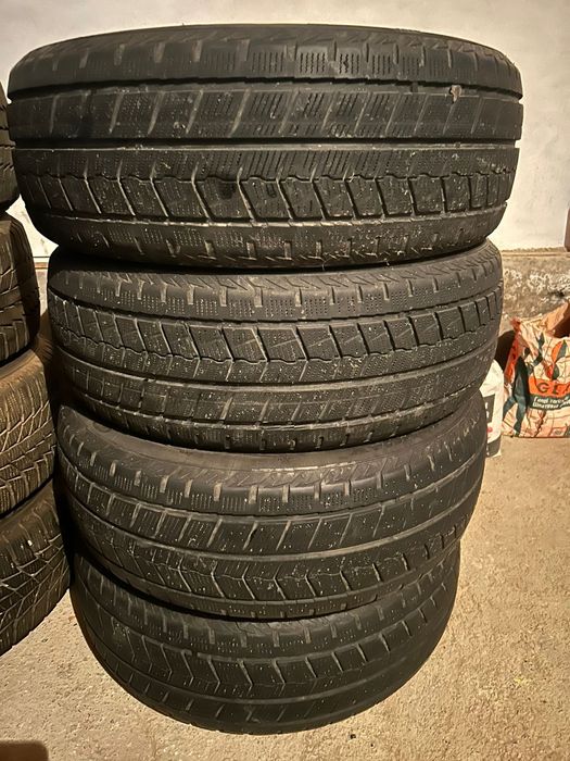 Продается зимние шины