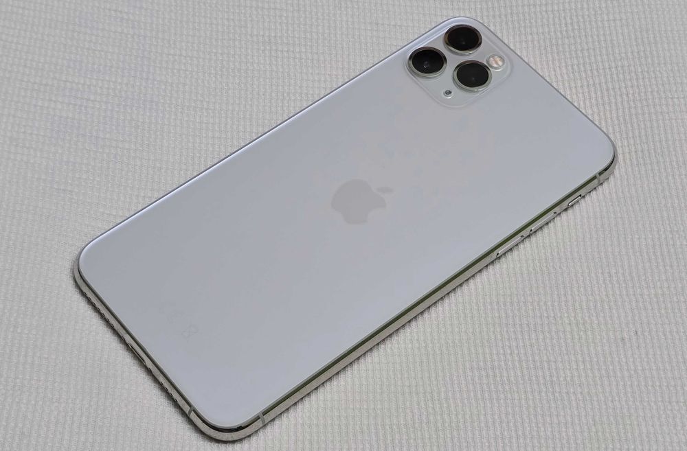 Iphone 11 Pro Max 10/10 Alb!
