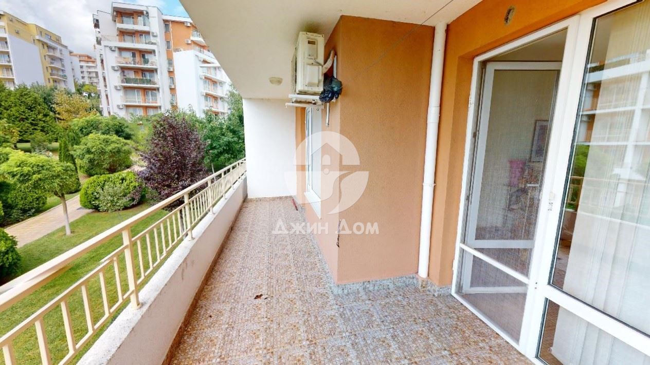 Продава се Двустаен апартамент в Свети Влас - 68 кв.м за 1015 €/кв.м - Снимка #6