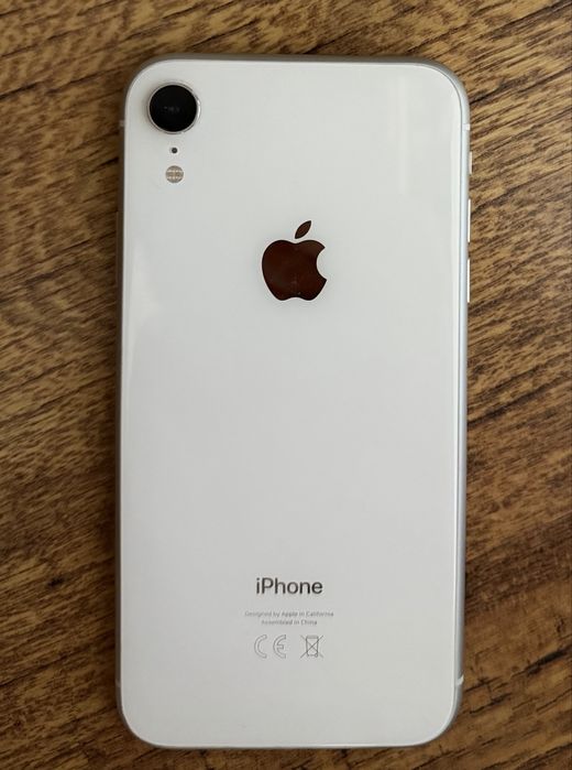 Iphone XR в отличном состояний