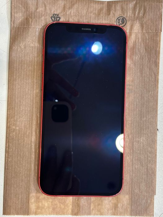 Vând iPhone  12 stare excelenta