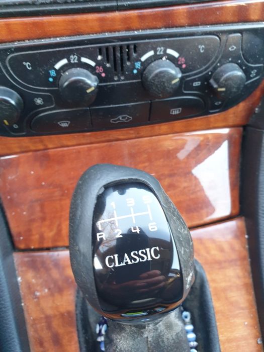 Мерцедес c2000 ku.136kn