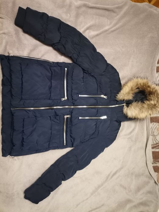 Дебело зимно яке с пухена яка