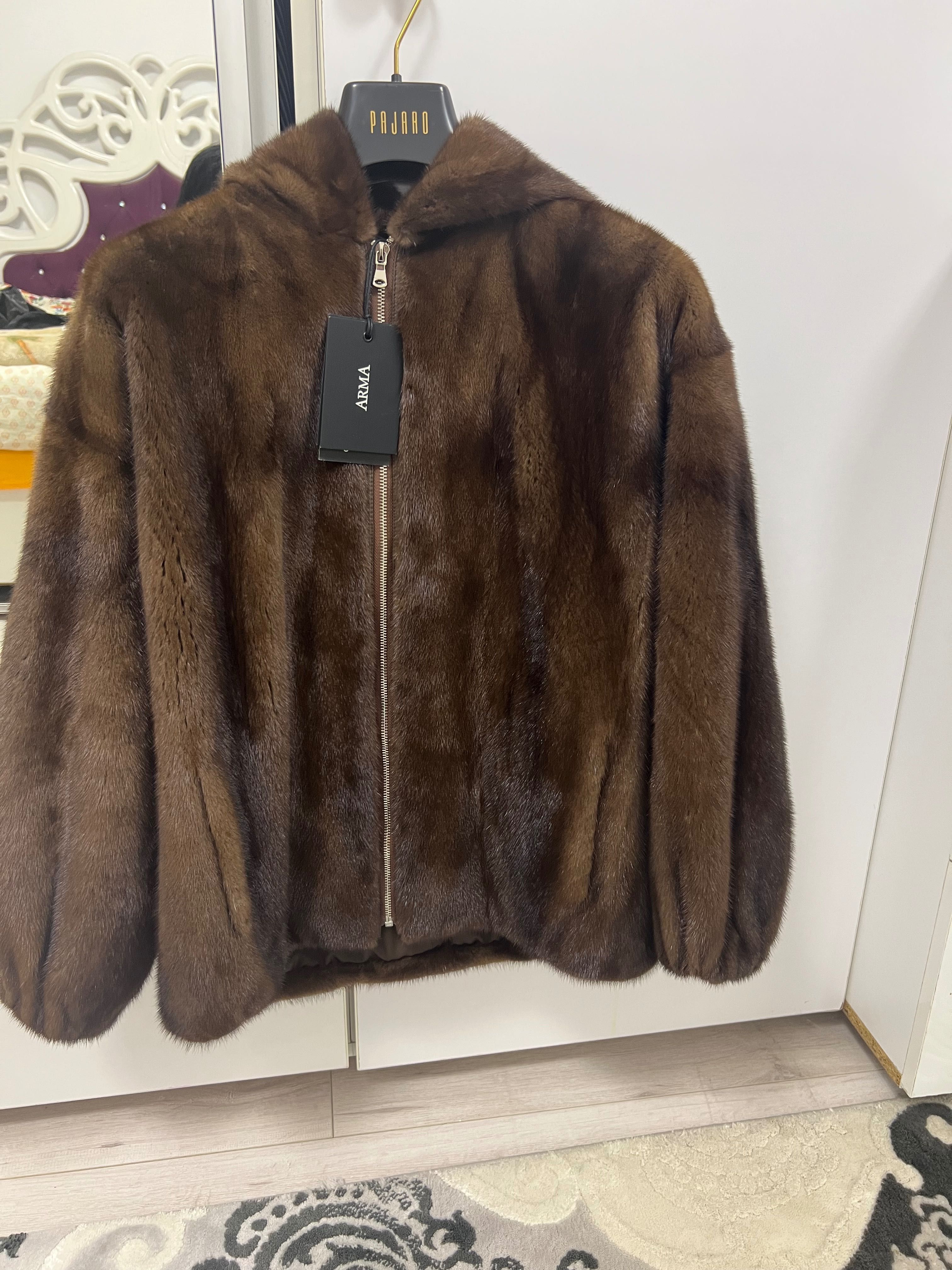 Haina de blană de nurcă de damă