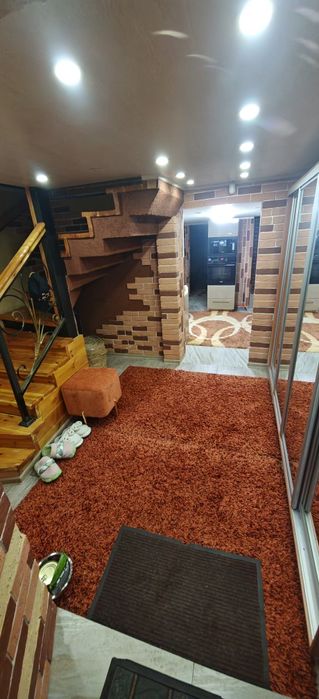 Продам пол.дома 118кв.м между Сейфулина и Назарбаева за Вокзалом Алмат