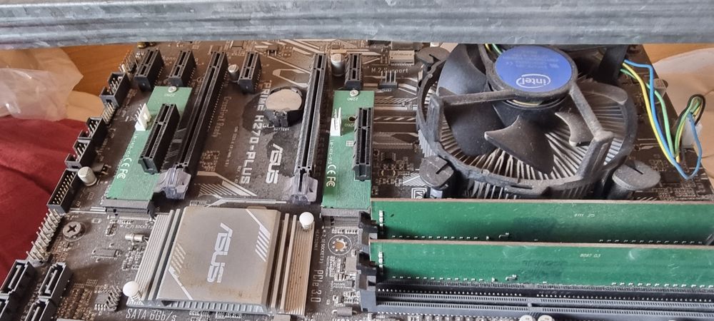 Компютърни дъна и захранвания.Хардуер, рам процесор