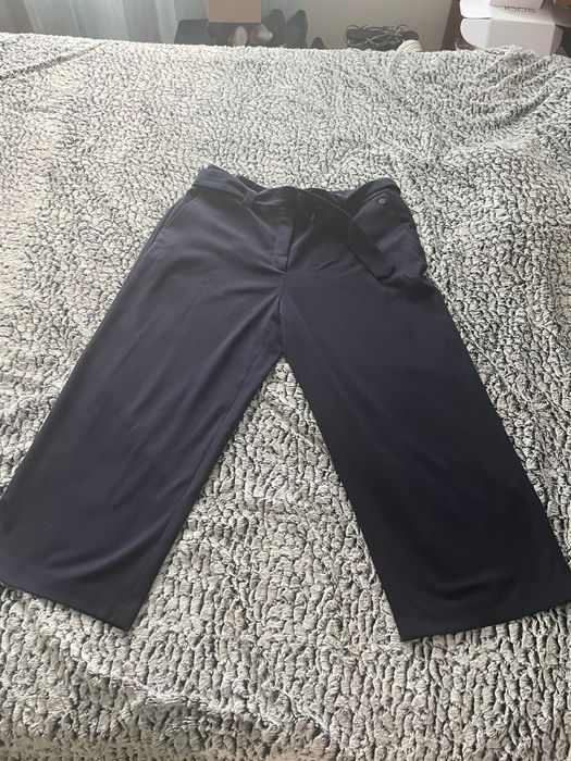 Vand pantalon nou culotte blu,larg,stofa moale,curea,XL,C&A