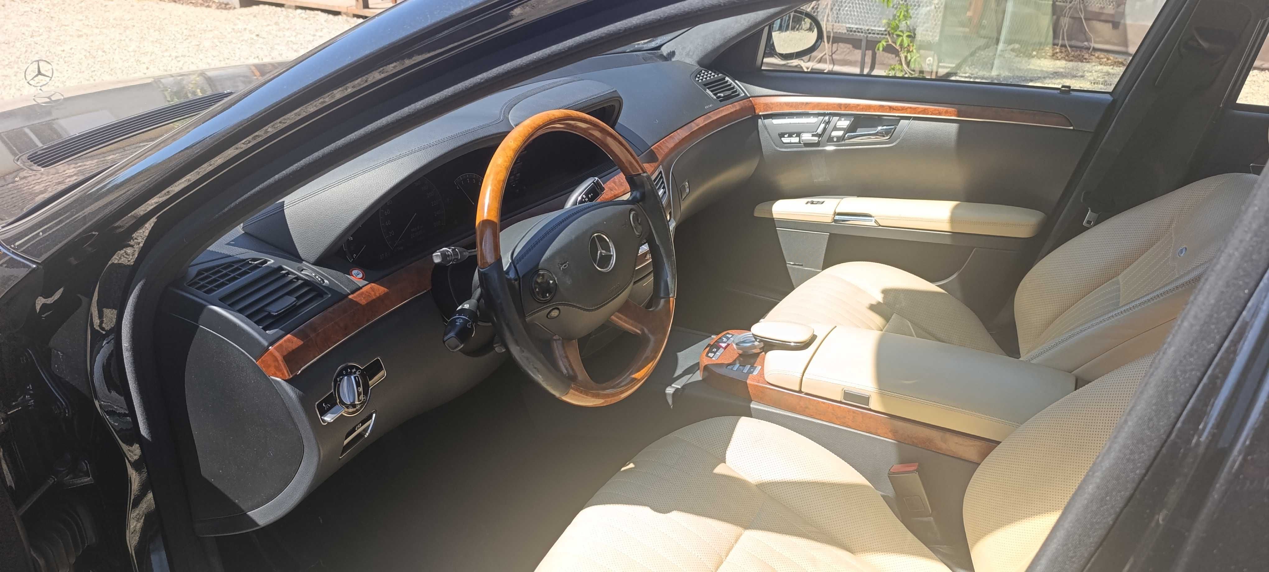 Vand Mercedes-Benz S 500 4Matic, cutie automata, benzina, V8
