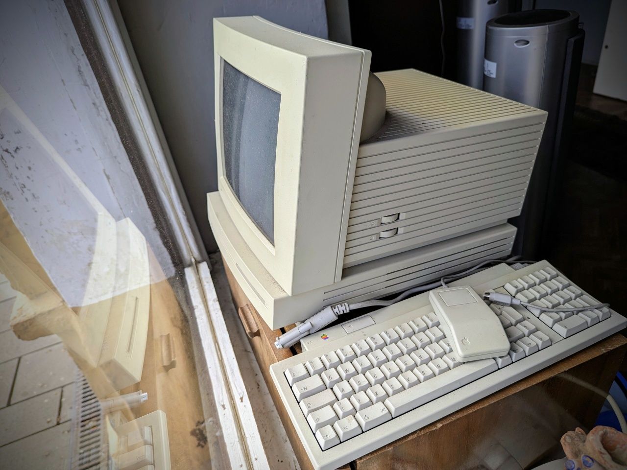 Calculator de colecție Apple MacIntosh LC II M1700 + Monitor