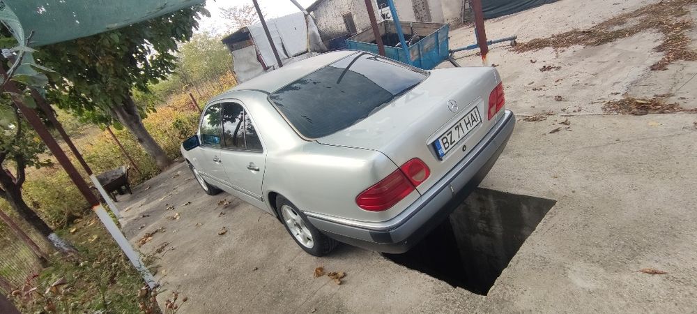 Mercedes e w210 2.5td