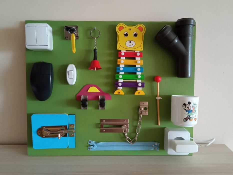 Налична Занимателна дъска бизиборд busyboard