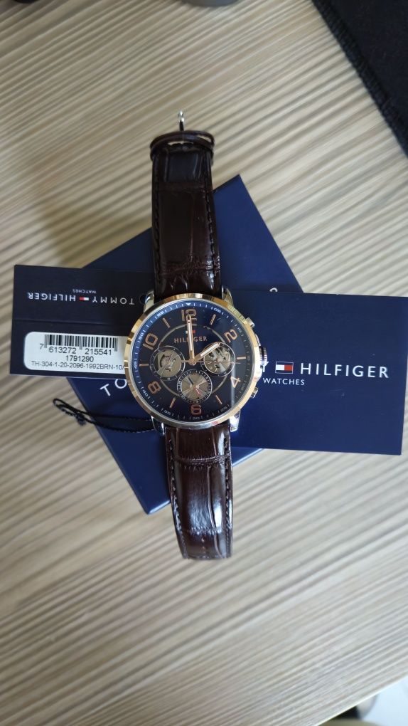 watch Tommy Hilfiger original