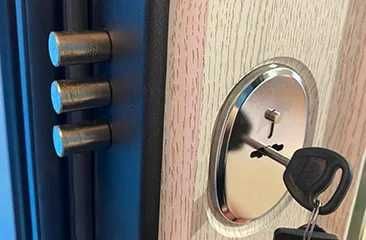 Вскрытие замков дверных автомобильных \ Установка замена ремонт замка