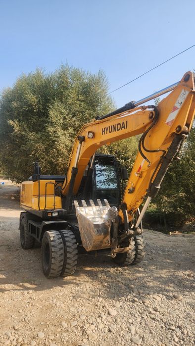 Ekskavator xizmati...