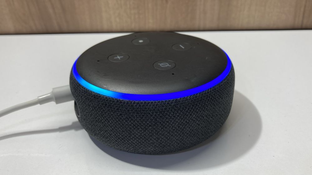 Смарт спийкър Amazon Echo Dot 3rd Generation