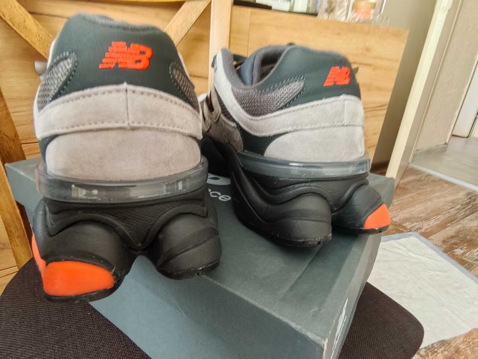 Оригинални New Balance 9060
