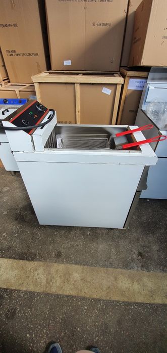 Friteuza electrica profesionala cu suport si robinet-TRANSPORT GRATUIT