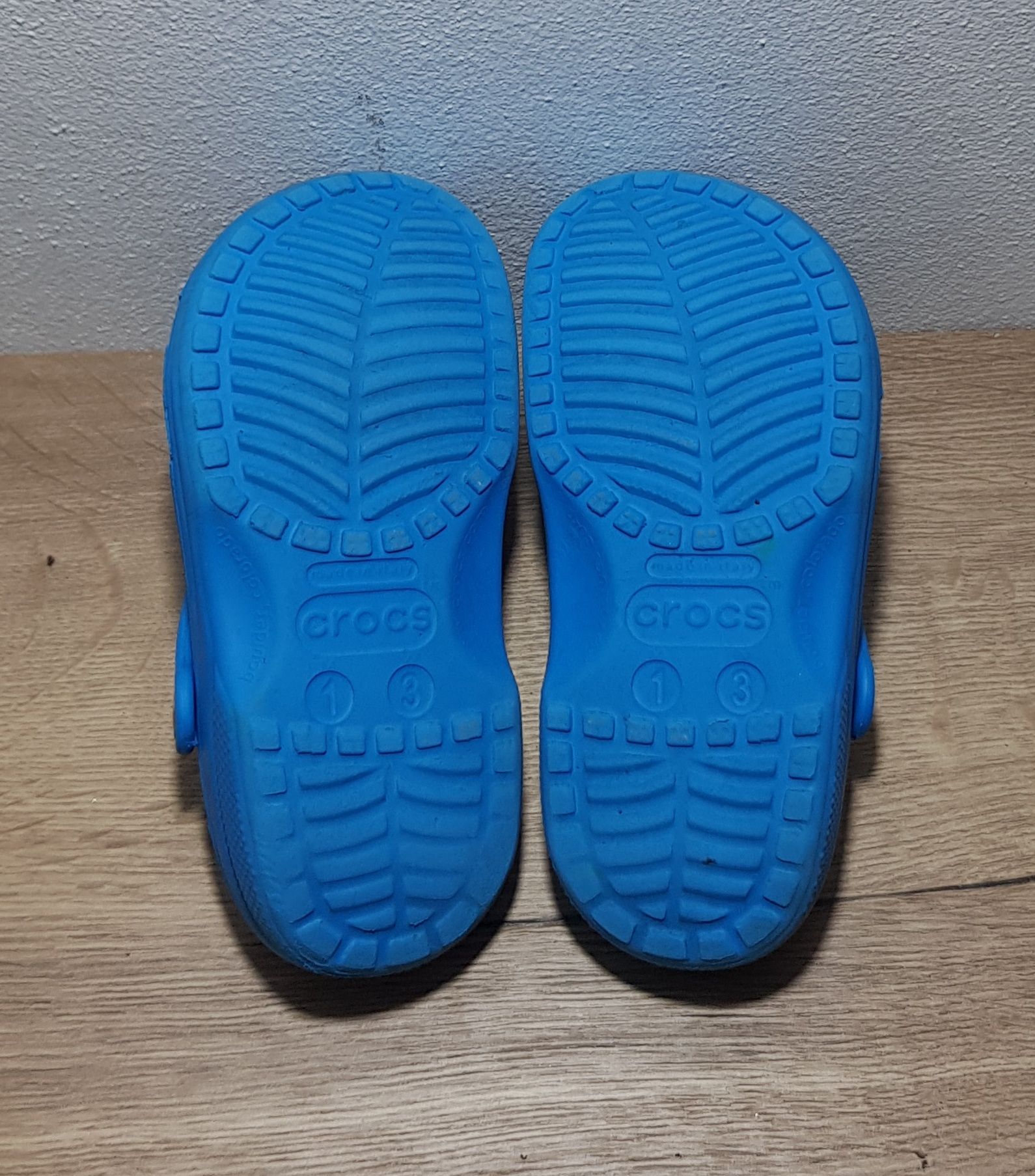 Saboți CROCS unisex, sandale, papuci flip - flop M1 W3 (nr. 33 - 35 EU