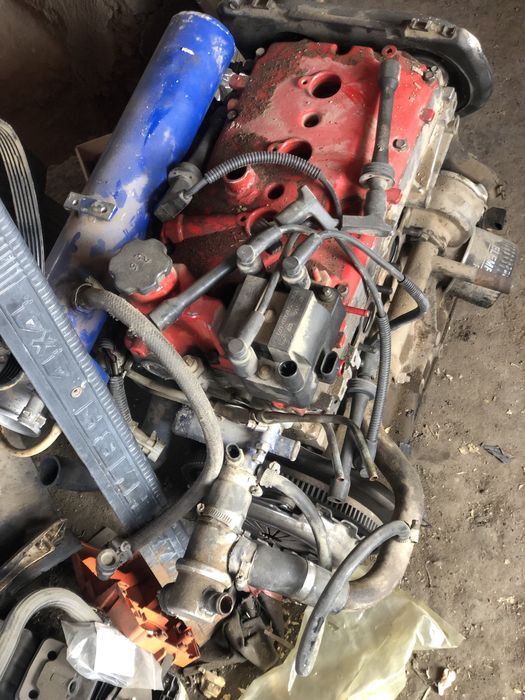 Матор коробка 1,6