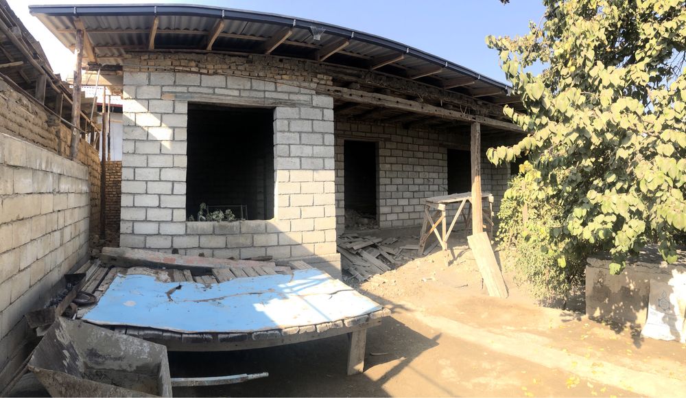 Navoiy shahar vakzal mira kochada 4xonali xovli sotiladi.