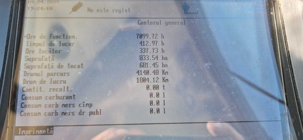 Combina CLAAS Lexion 570 + Heder Paioase 7,5m – 290 kW – An 2010