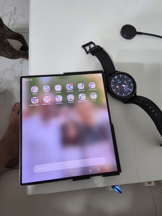 Samsung Fold 6 + Samsung Watch 6