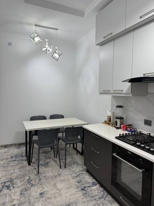 N5466 Mirzo Ulugbek tumani Dormon yoli J/K Family Garden 3/3/6