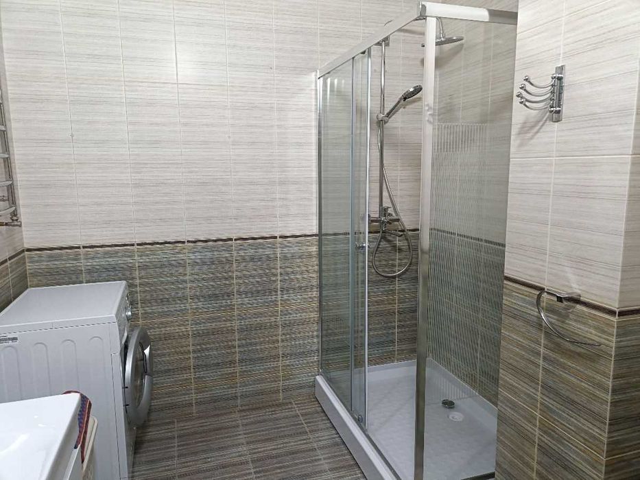 Дава се под наем Двустаен апартамент в София, Медицинска академия - 86 кв.м за 448.8 € - Снимка #4