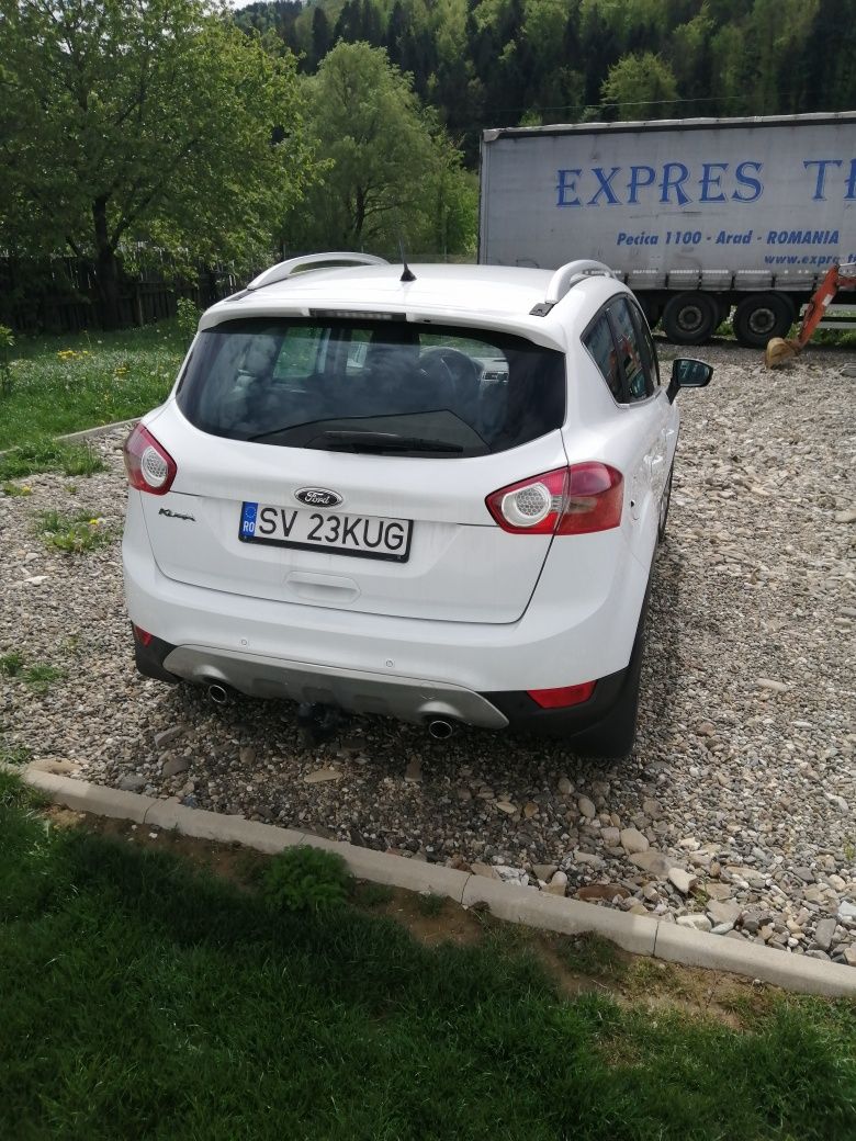 Ford Kuga 2011 noiembrie