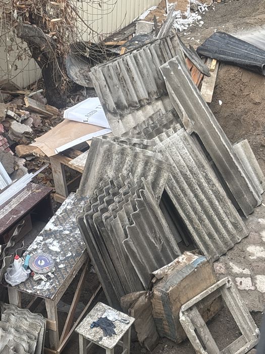 Шифир доска пламтиковы окны отдам даром