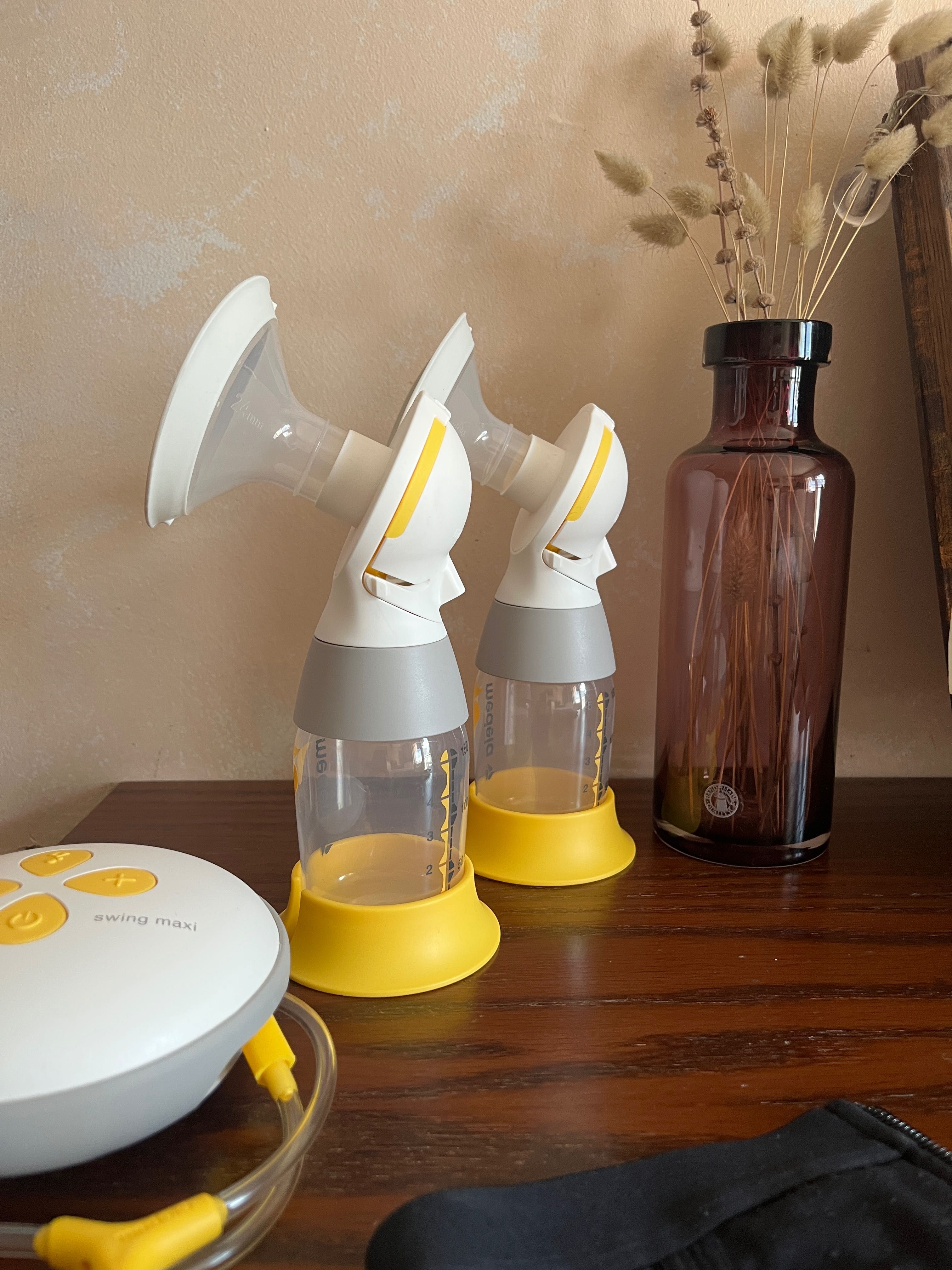 Двуфазна електрическа помпа Medela
Swing в гаранция + подарък бюстие