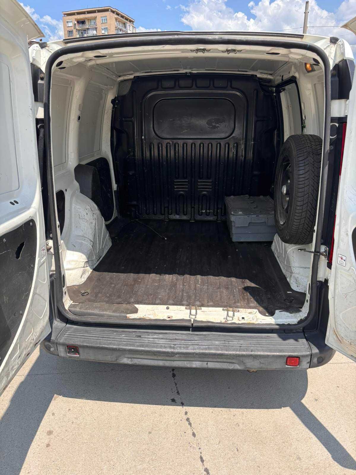Продавам Fiat Doblo 1.6 100к.с
