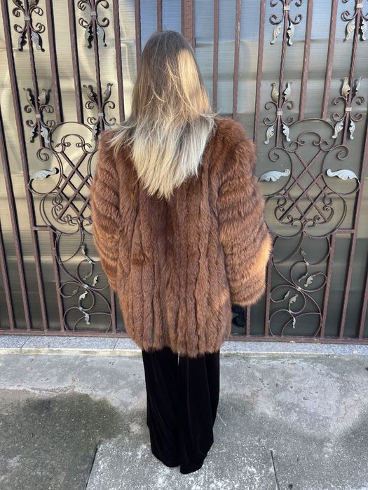 Haina din blana naturala de vulpe roscata