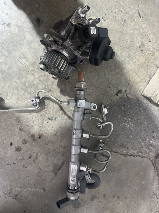 Pompa inalta presiune si rampa audi a6c7 2.0tdi cglc
