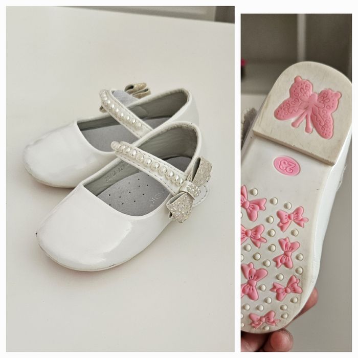 Продам детские туфли