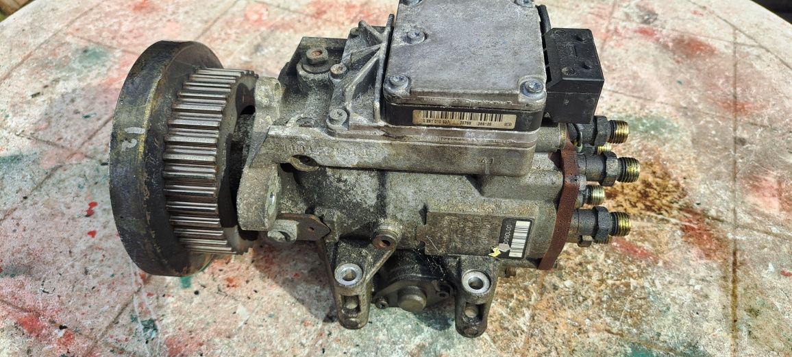 Pompa injecție VW Passat 5,5,Audi A6,A4B6 motor 2.5 tdi.
