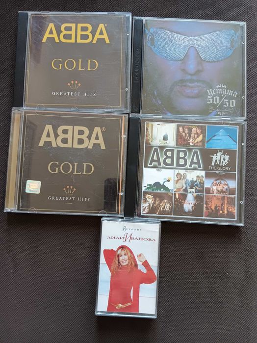Продавам плочи на ABBA, Бони М  и Лили Иванова