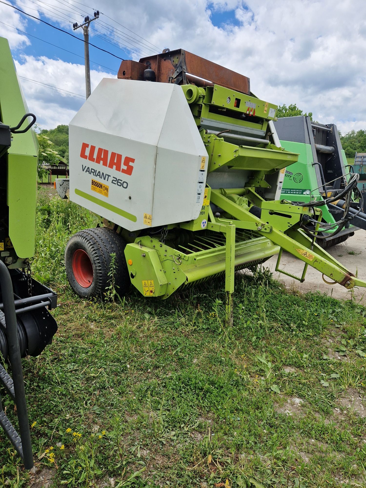 Dezmembrez presă claas variant 260