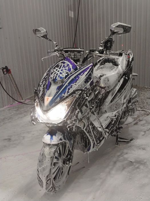 Wassat Sport skuter sotiladi