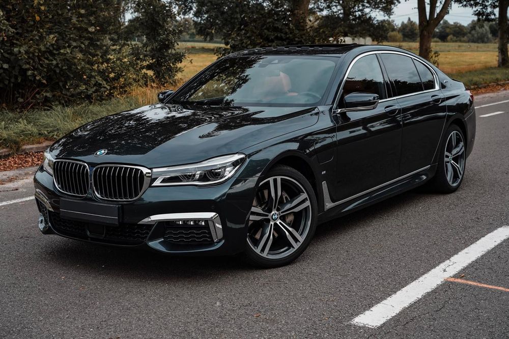 BMW 740e - M Pakket - Full Options - 118500km - 326CP - Variante
