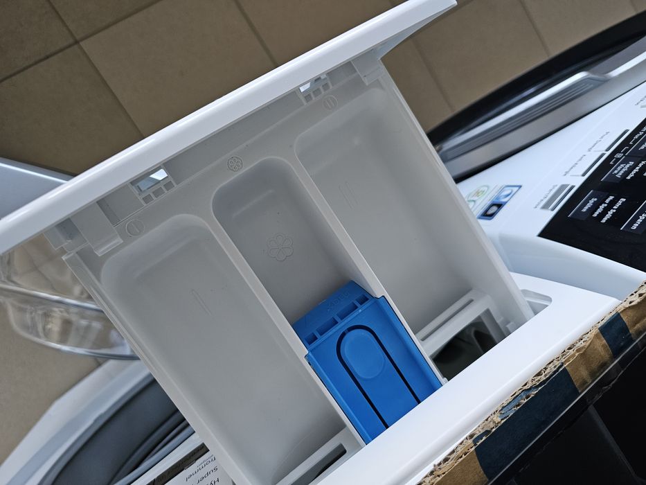 Пералня SIEMENS iQ700