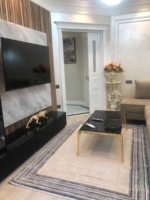 Ферузада новостройкада квартира сотилади 1/1/6