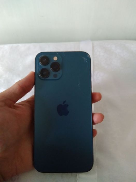Iphone 12 pro max 256g orqa krishka singan ekran batareka alishgan