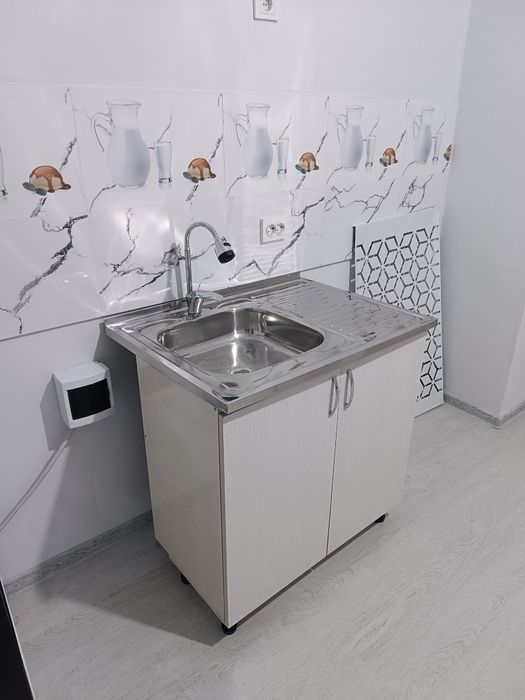 Мойка кухонная новая