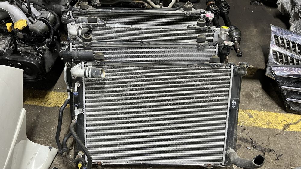 Радиатор Альфард 2.4