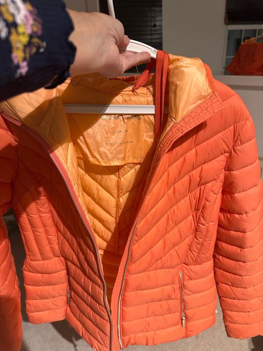 Geaca Michael Kors M/L  usoara noua!