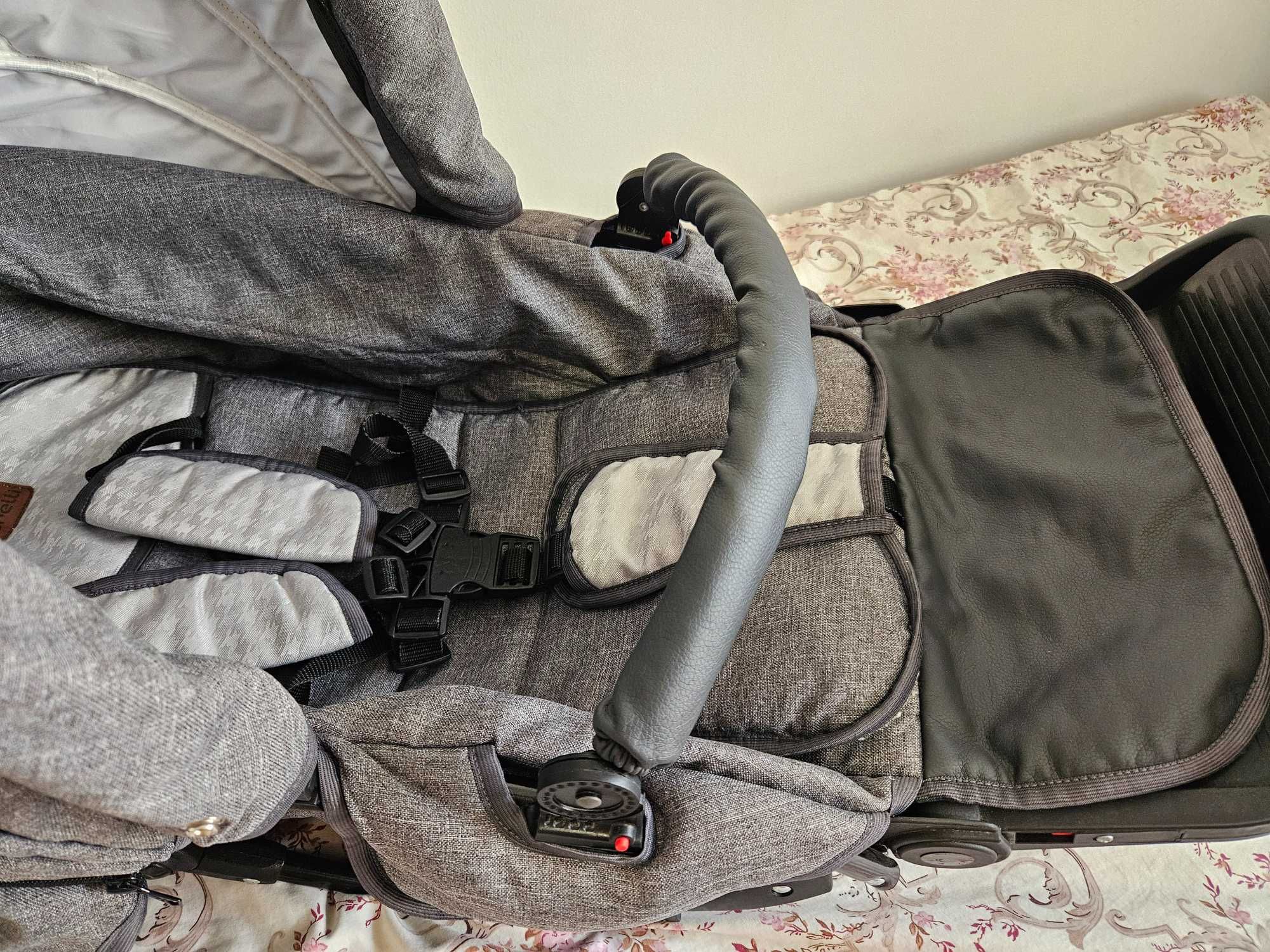 Бебешка количка Lorelli Mia 3 в 1