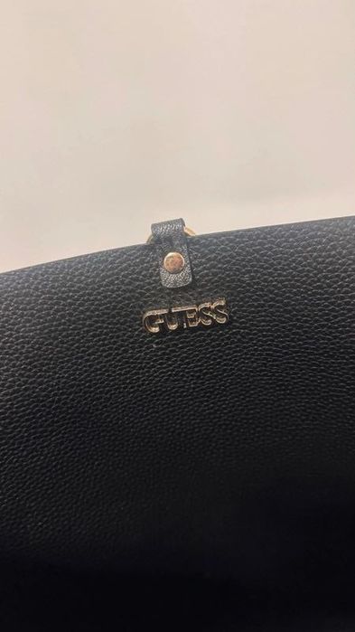 geanta guess cu 2 fete